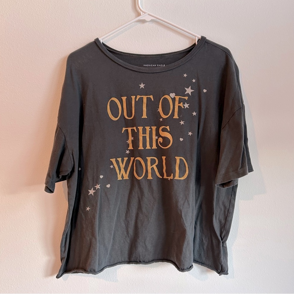 American Eagle AEO black graphic tee shirt
